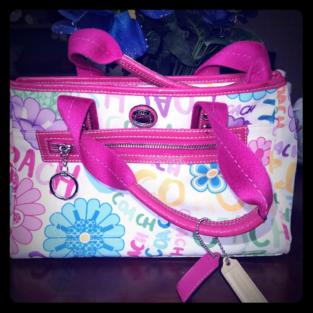 Coach small poppy handbag